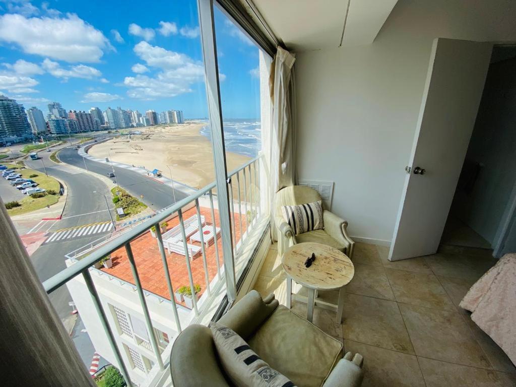 Punta Del Este Frente Al Mar Apartment Exterior photo